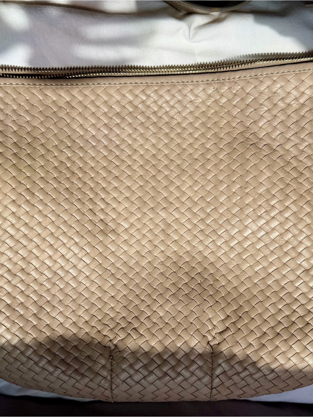 Quince Italian Leather Convertible Crescent Handwoven Shoulder Bag - Picture 4 of 6